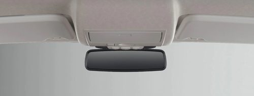 Car Mirror Practices That Are More Important Than You Think - Driving Ford